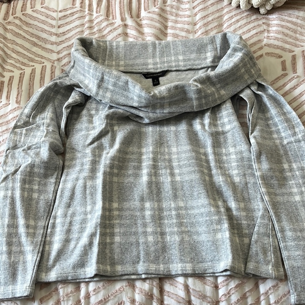Banana Republic - Cowl Neck Off-Shoulder Sweater - S